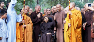 Thich Nhat Hanh Pulang ke Rumah